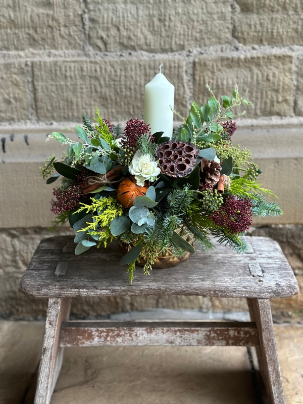 The Bluebell Glimmer Gold Table Arrangement