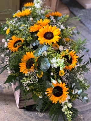 Coffin Spray : Sunflowers