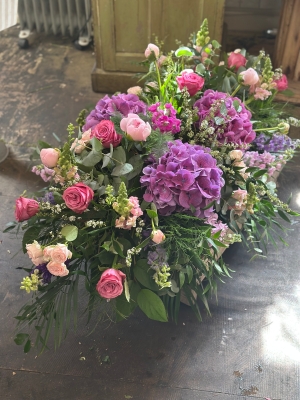 Coffin Spray: Hydrangea, peonies & roses
