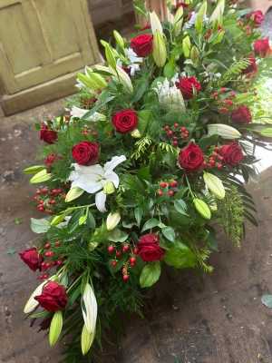 Coffin Spray: Roses & Lillies