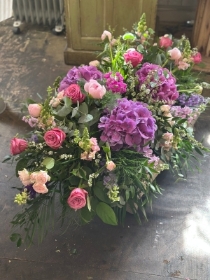 Coffin Spray: Hydrangea, peonies & roses